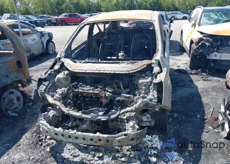 2018 Ford Escape S z USA, uszkodzony, nr VIN 1FMCU0F7XJUB05723